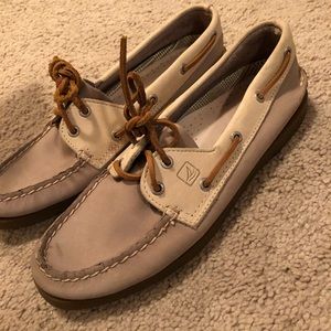 Sperry boat shoes